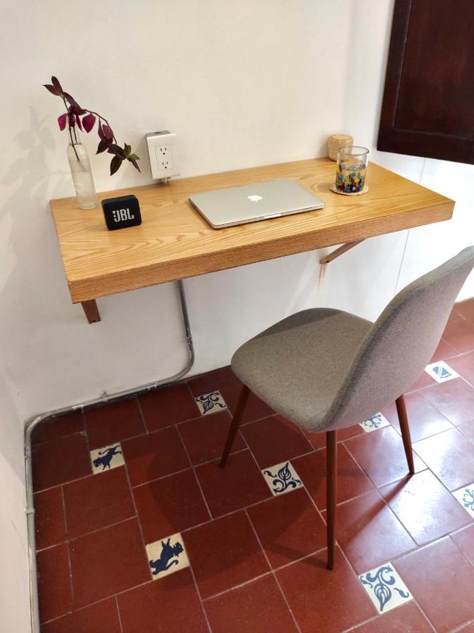 Coliving Chingon Hostel Γκουανταλαχάρα Εξωτερικό φωτογραφία