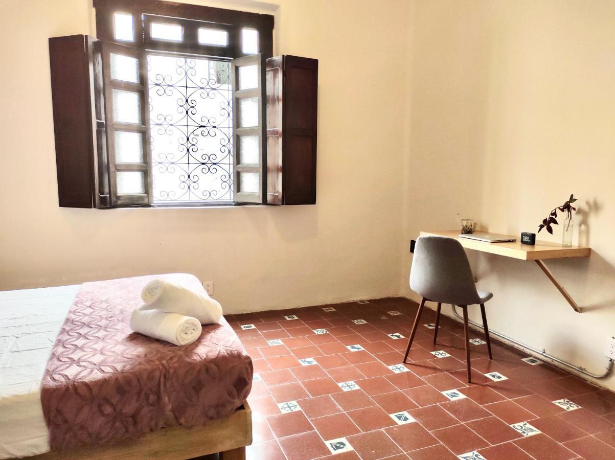 Coliving Chingon Hostel Γκουανταλαχάρα Εξωτερικό φωτογραφία