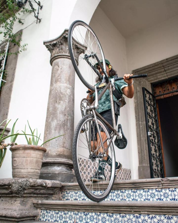 Coliving Chingon Hostel Γκουανταλαχάρα Εξωτερικό φωτογραφία
