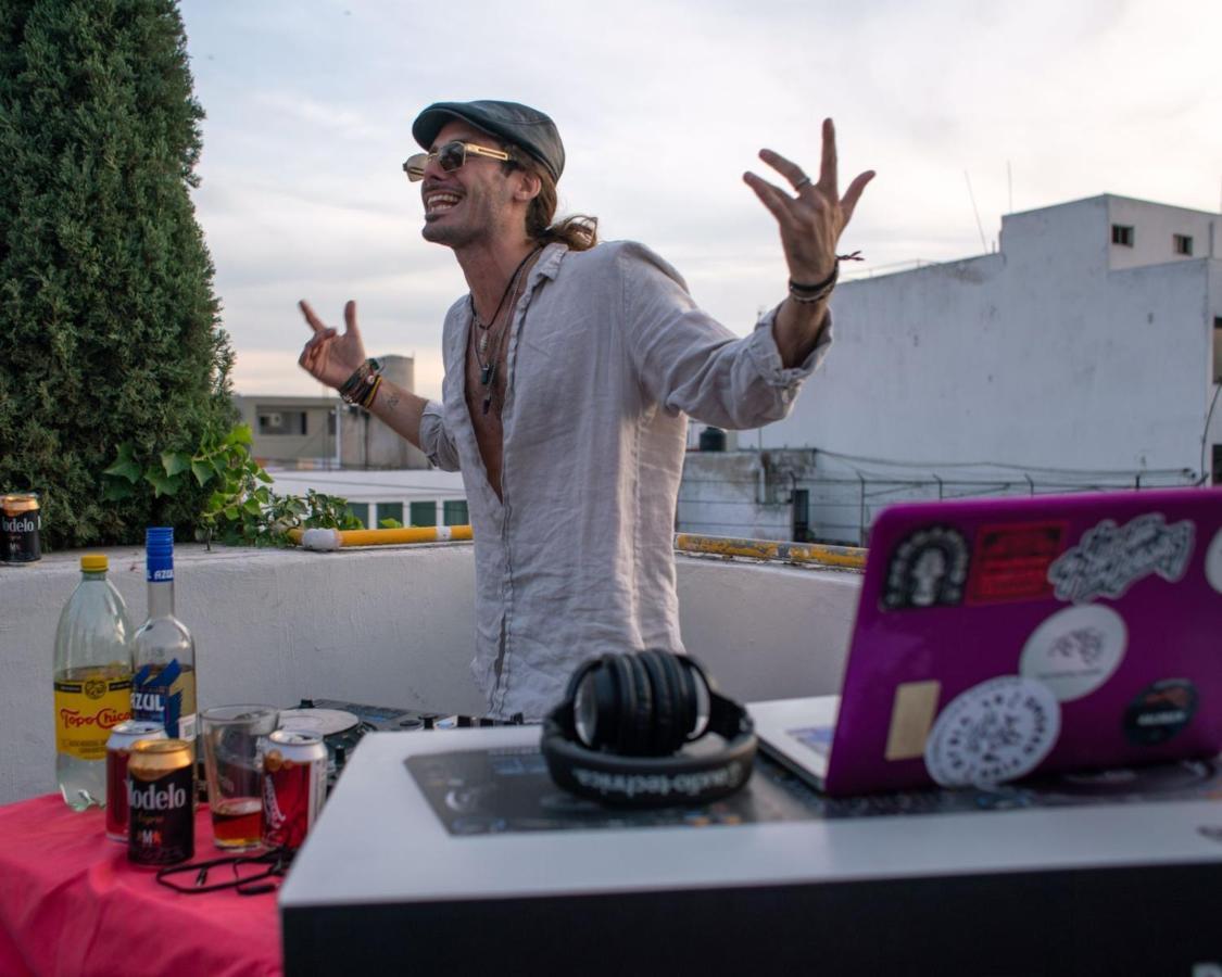 Coliving Chingon Hostel Γκουανταλαχάρα Εξωτερικό φωτογραφία