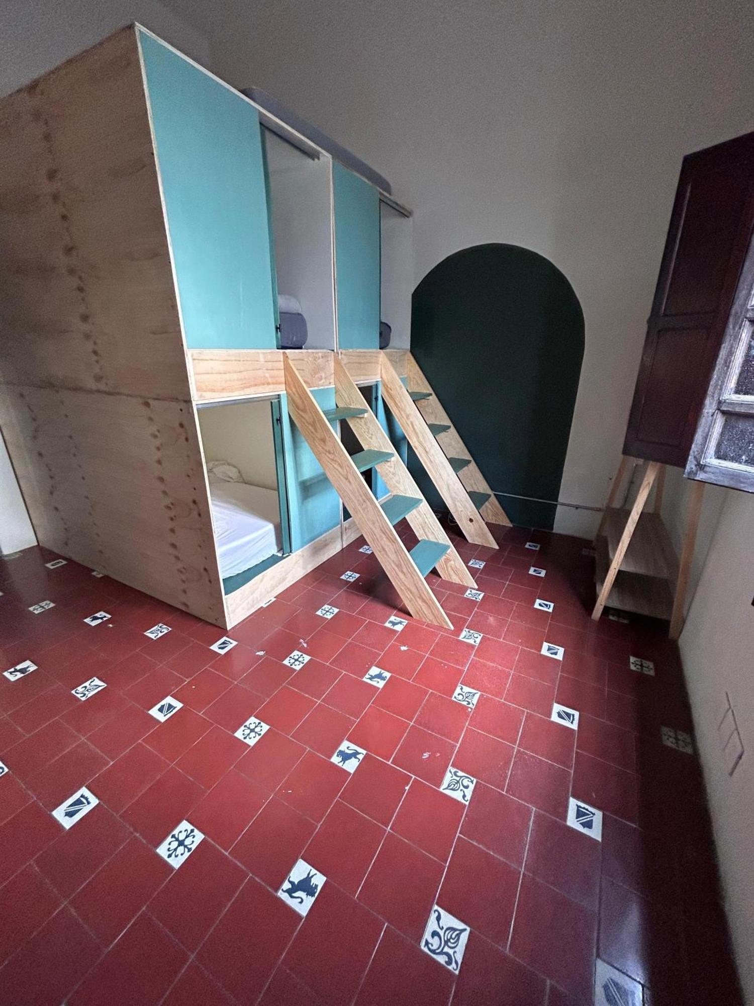 Coliving Chingon Hostel Γκουανταλαχάρα Εξωτερικό φωτογραφία